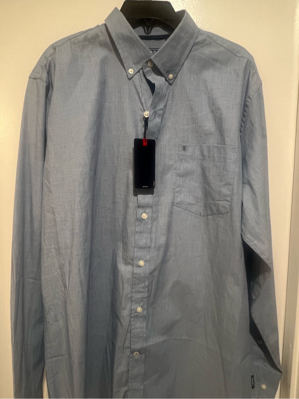 IZOD Men's Light Blue Button-Down Dress Shirt Large